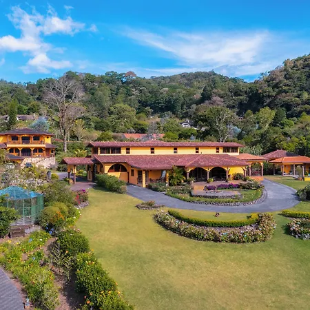 Los Establos Boutique Resort-3